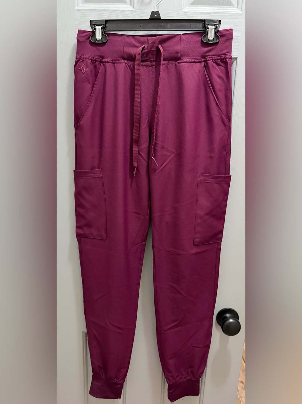 Med Couture Jogger Scrub Pants Womens XS Tall Insight Uniform Stretchy 2711 Wine